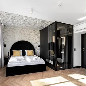 Black Bear Aparthotel